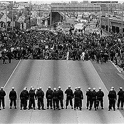 Students Protest at Kent State