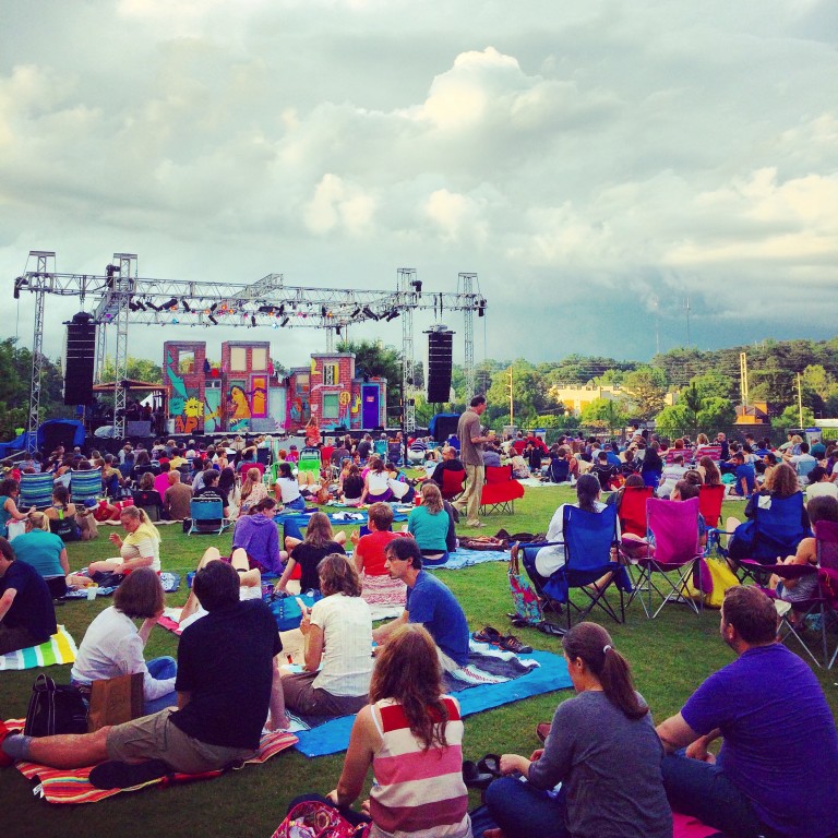 Crowd and stage Horizon Theatre